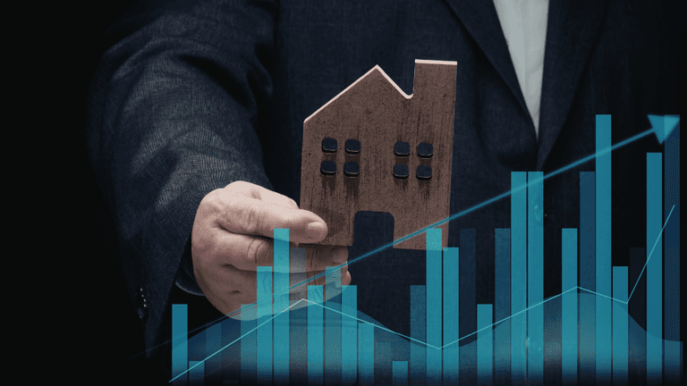 U.S. Economy Shows Modest Growth in Early 2026 as Uncertainty Persists