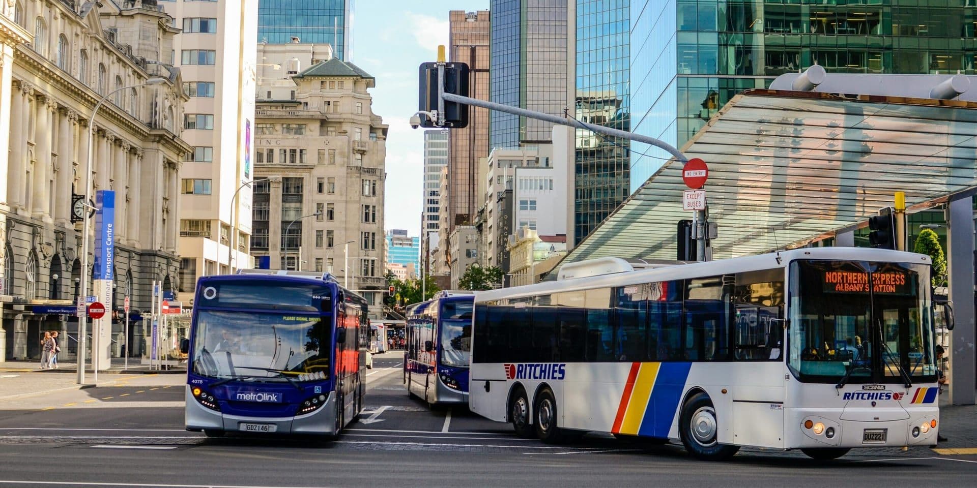 L.A. Metro Launches New Eco‑Friendly Bus Line in Downtown District