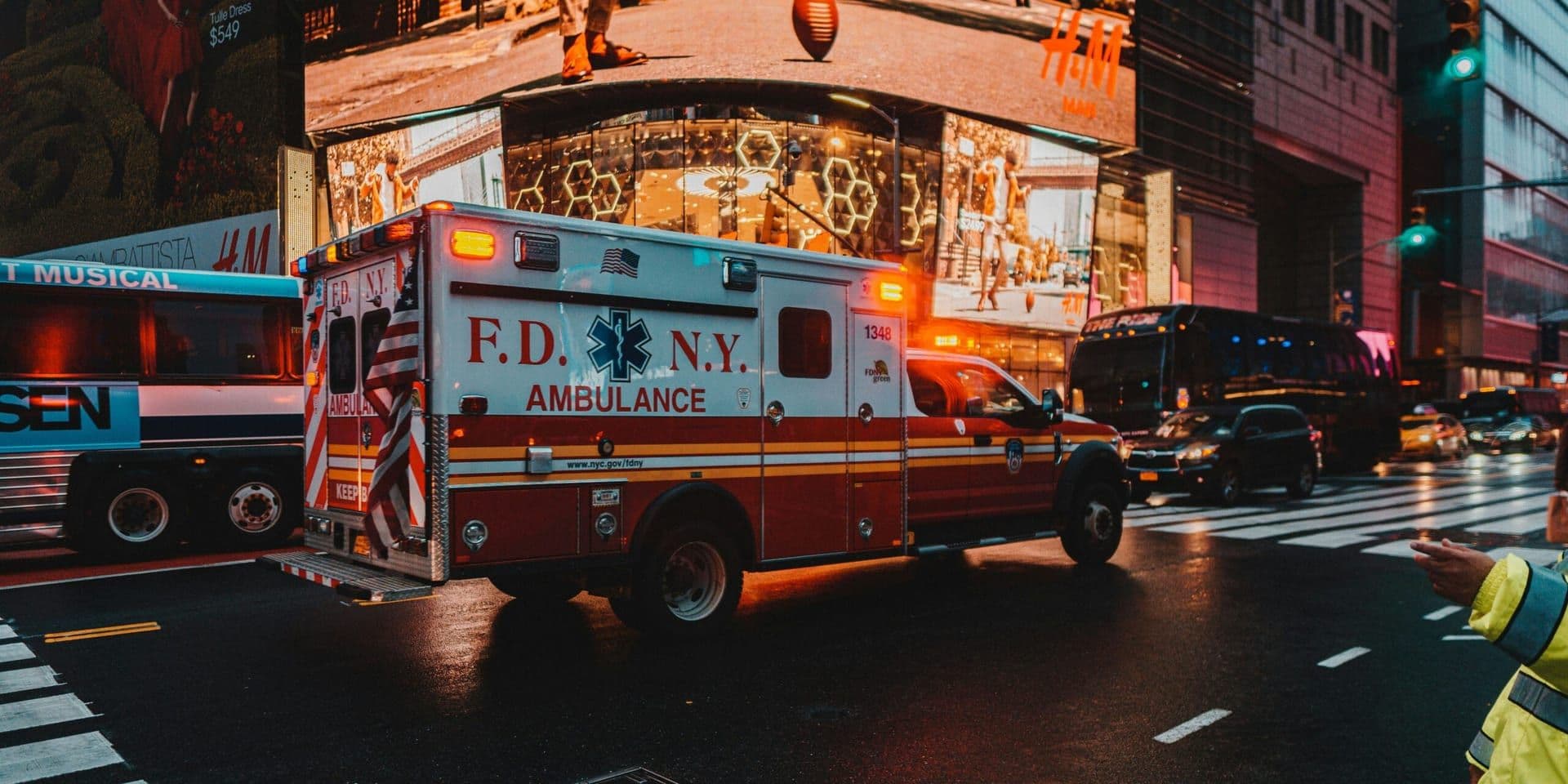Knife Attack at Grand Central Terminal Leaves Two Injured