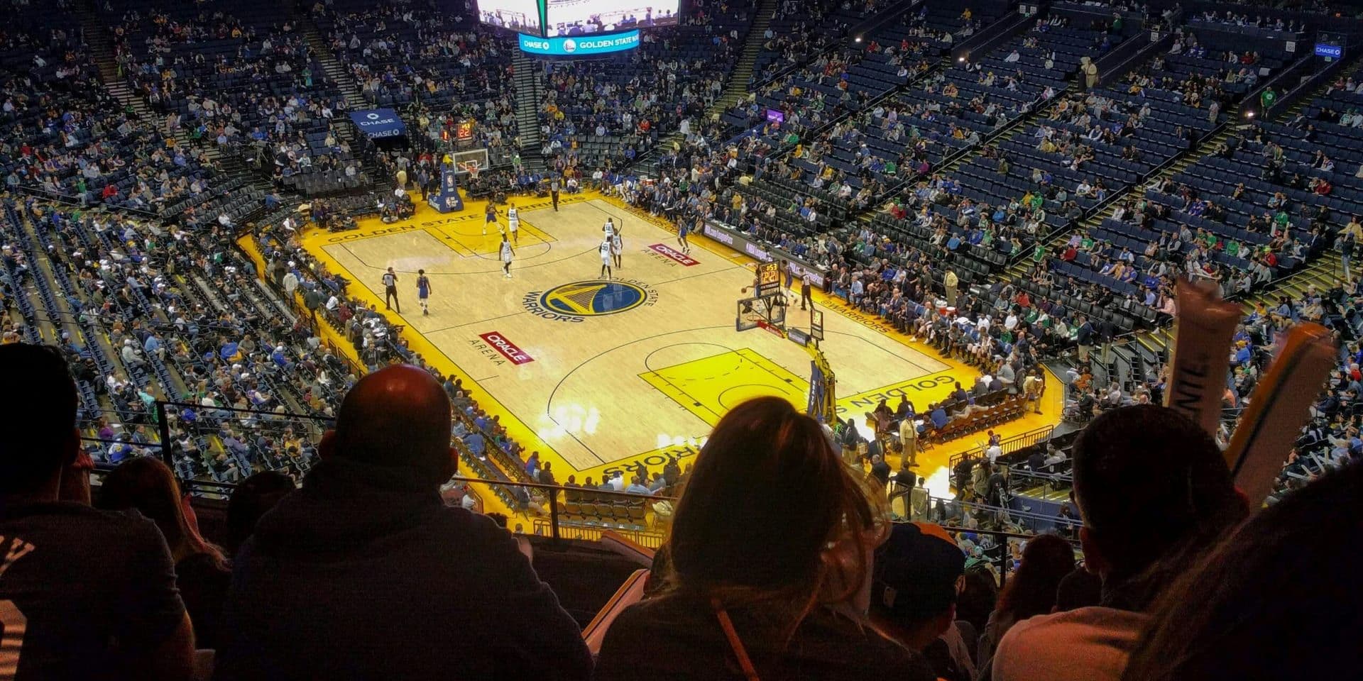 Historic NBA Performance Draws Fans in Dallas on Jan. 29