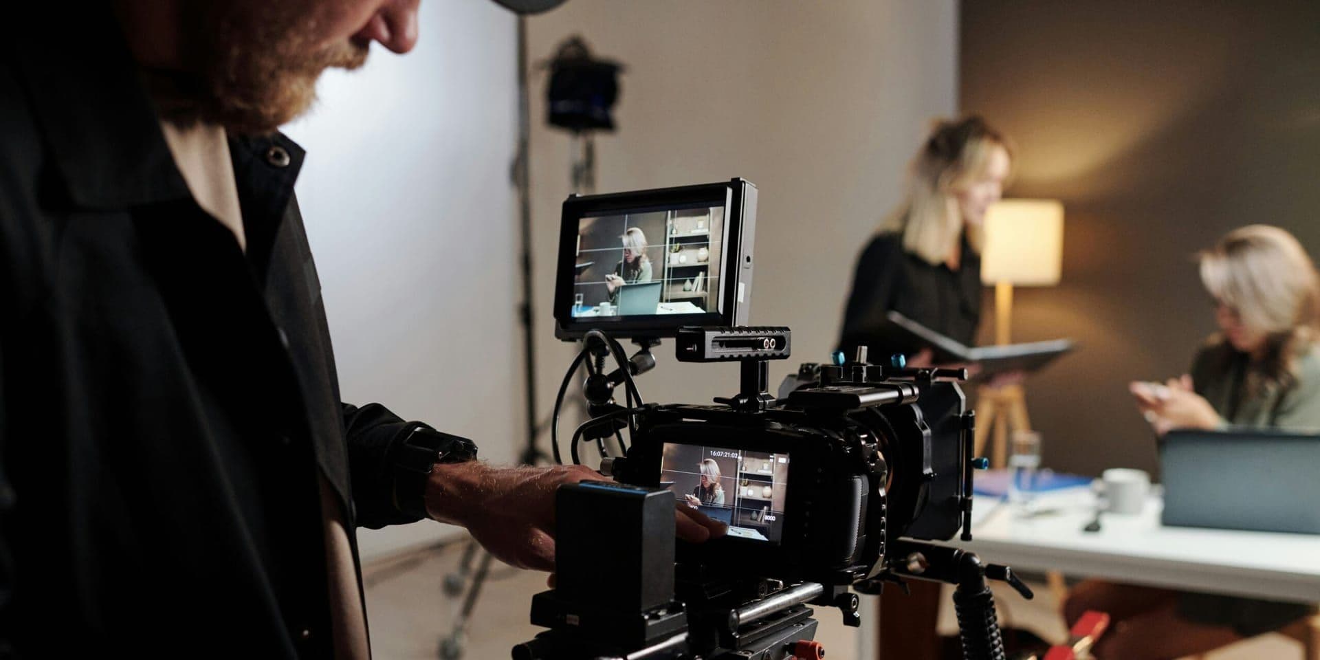Meryl Streep Returns as Miranda Priestly on “Devil Wears Prada 2” Set