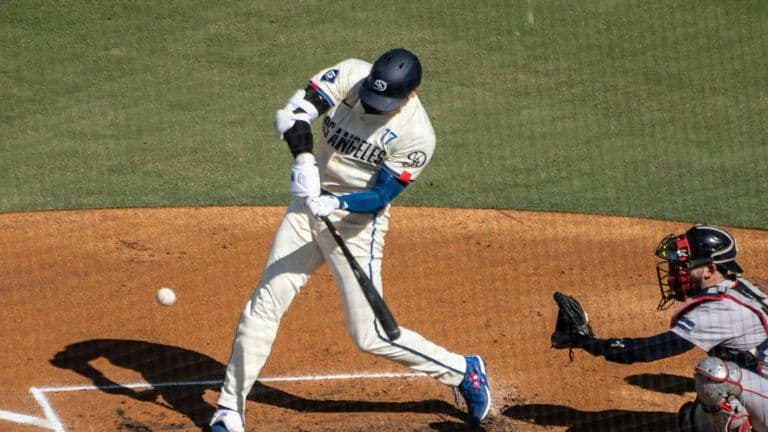 Brewers Dominate Dodgers 9–1 as Yamamoto Falters in Series Opener