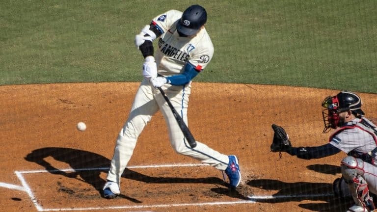 Dodgers Rally Late to Defeat Mets 6–5, Split Season Series