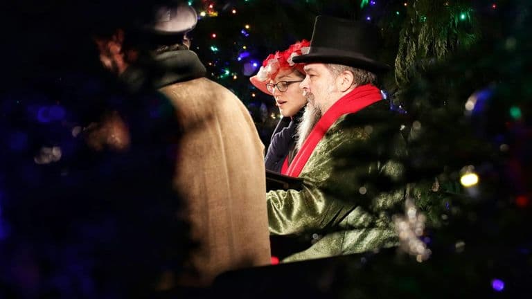 Holiday Special “Christmas in Nashville” Premieres Tonight on NBC