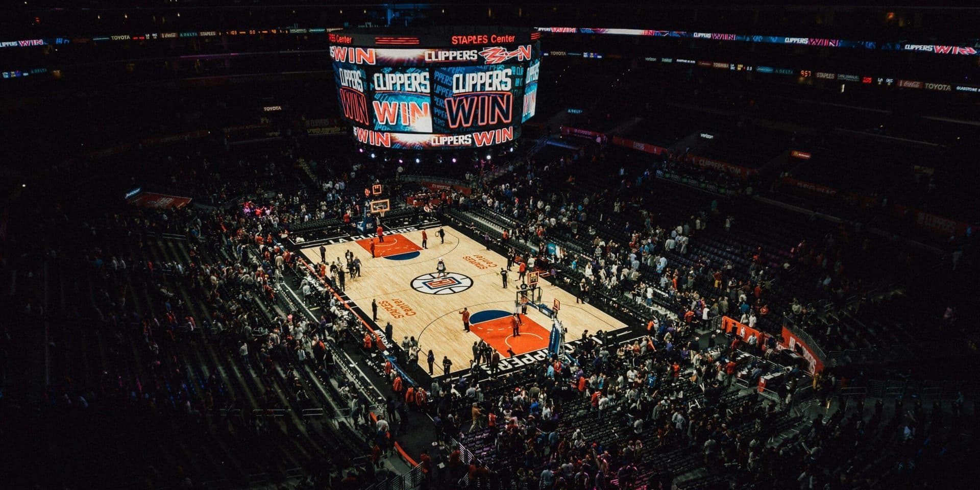 Knicks and Suns Face Off in Key January 17 NBA Game