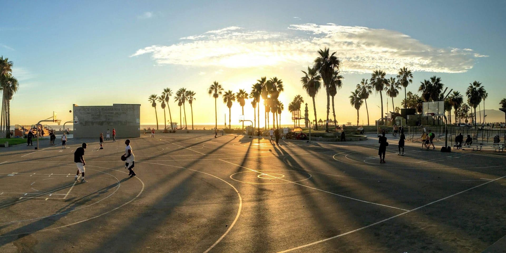 San Diego Comic‑Con 2025: ‘Abbott Elementary’ Creator Promises Live Sports Episode in Season 5
