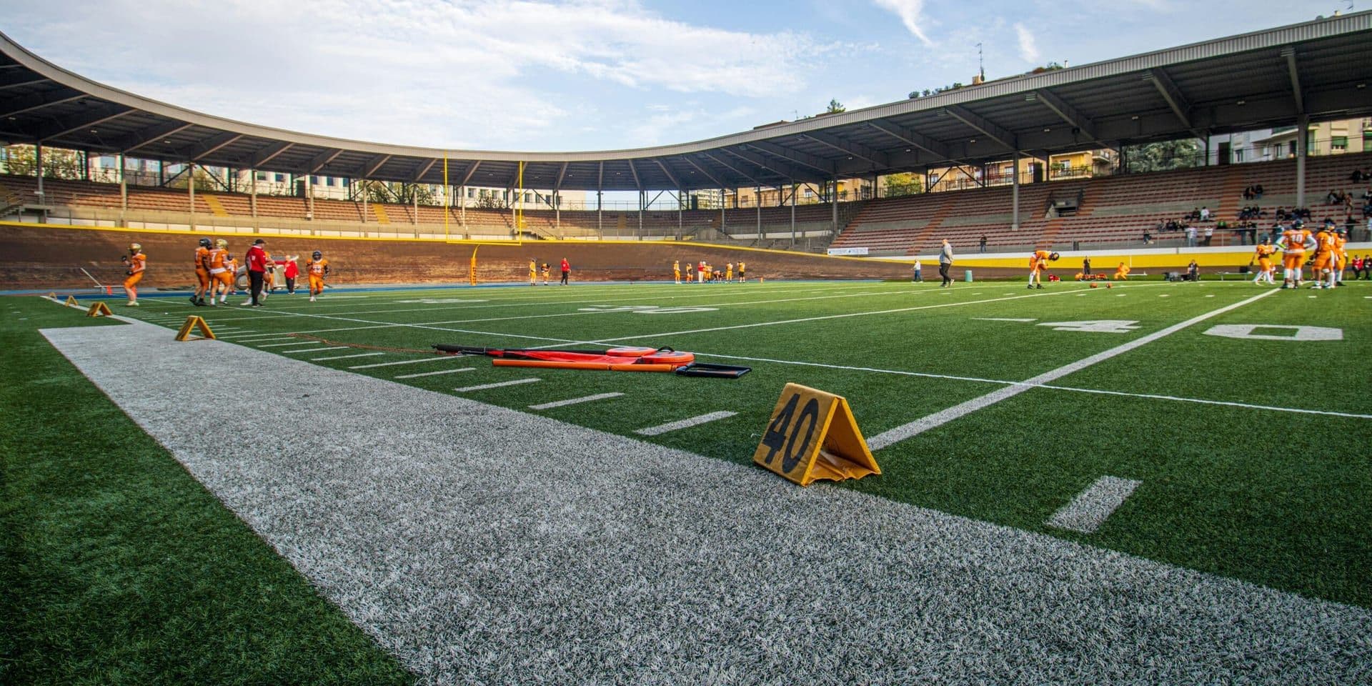 Chiefs Request Extension on Kansas Stadium Financing, Intensifying Relocation Debate