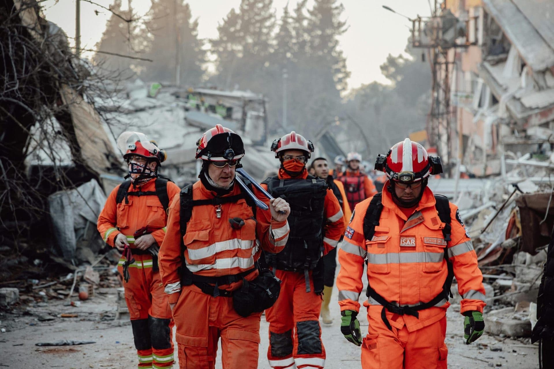 Los Angeles Faces Challenges as Recovery Operations Ramp Up Following Significant Earthquake