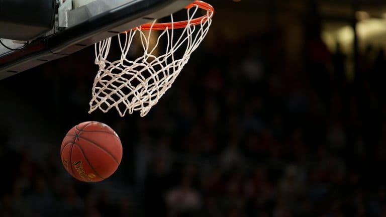 Los Angeles Lakers Secure Playoff Berth Following Exciting Win Against Golden State Warriors