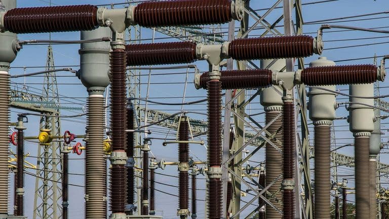 Los Angeles Faces Widespread Power Outage Affecting Millions