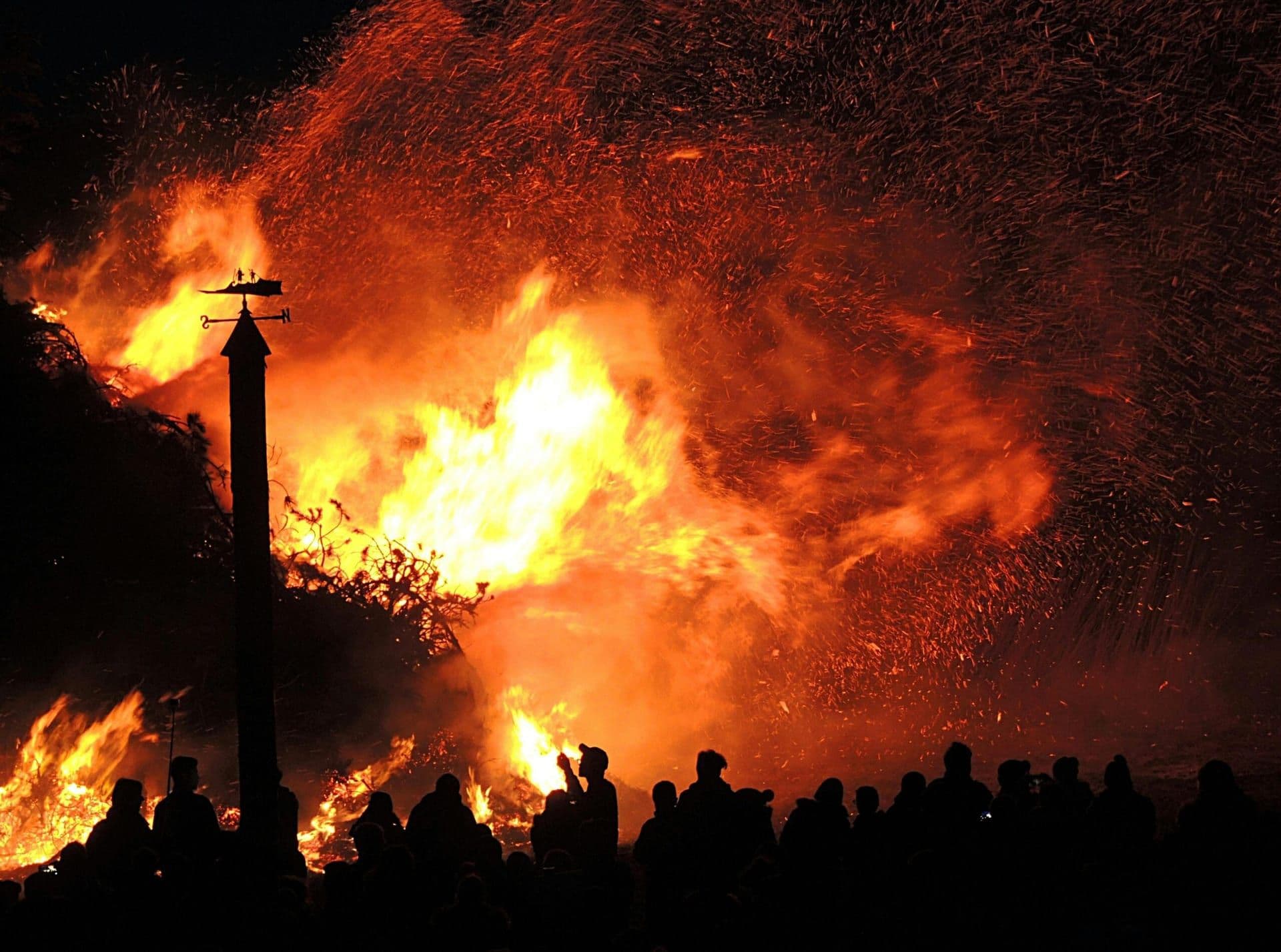 Los Angeles Issues State of Emergency Amid Escalating Wildfire Threats in Southern California