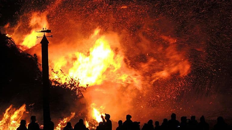 Los Angeles Issues State of Emergency Amid Escalating Wildfire Threats in Southern California
