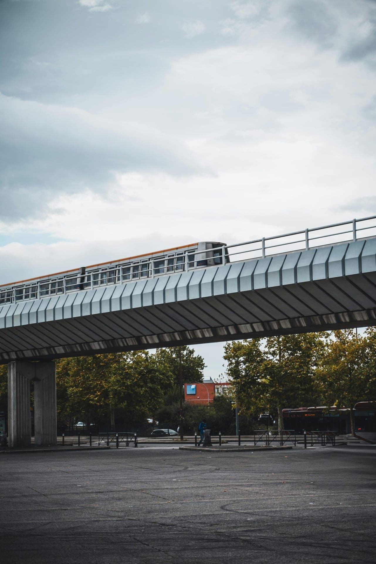 Los Angeles Metro Enhances Free Transit Initiative for Economically Challenged Commuters